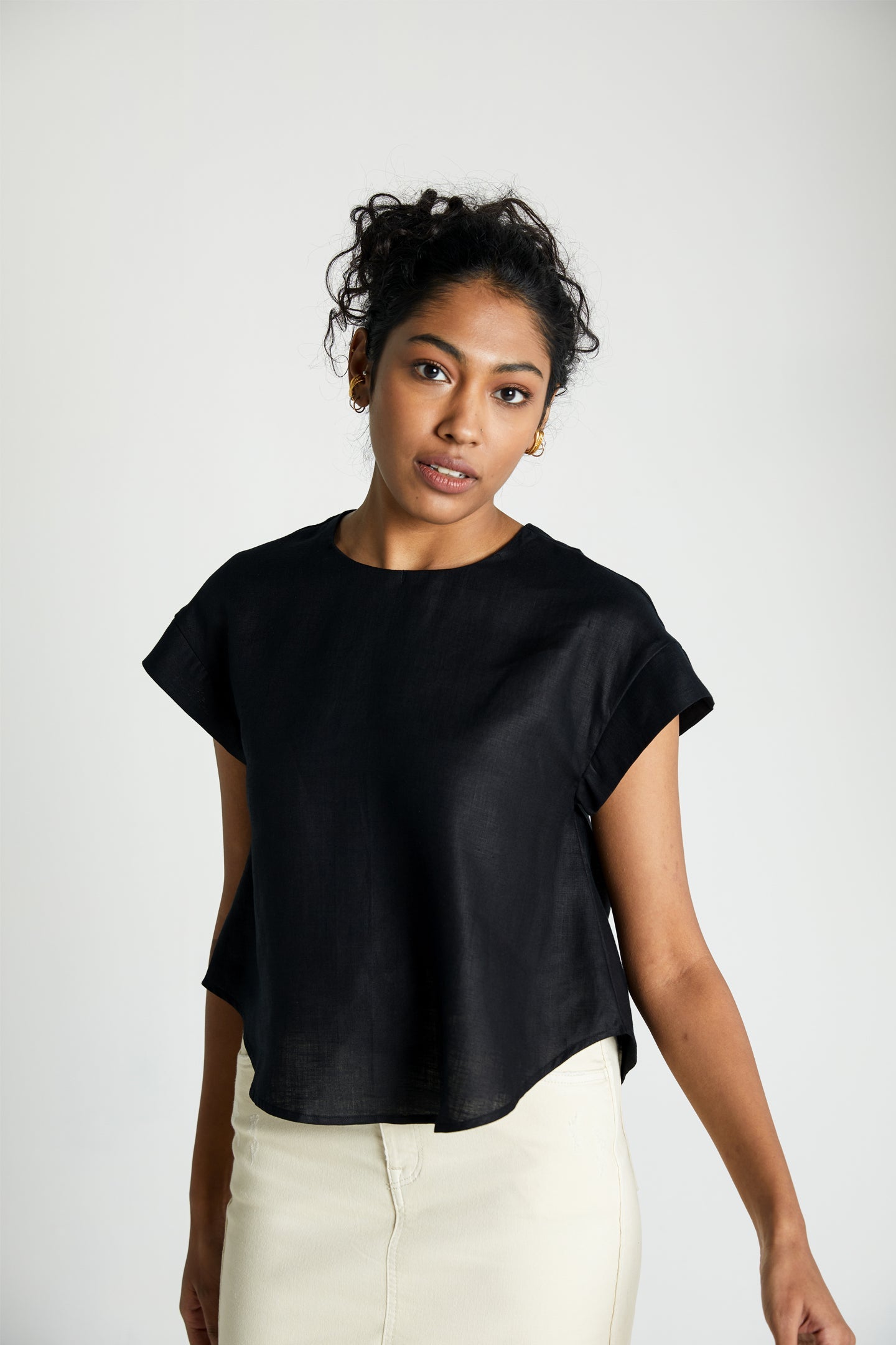 Sandcastle Saturdays Top in Black