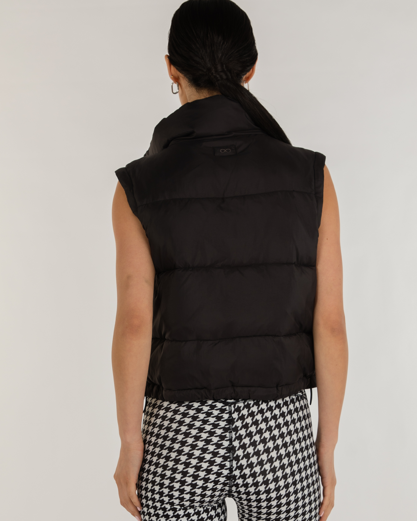 On The Go Puffer Convertible Jacket Vest