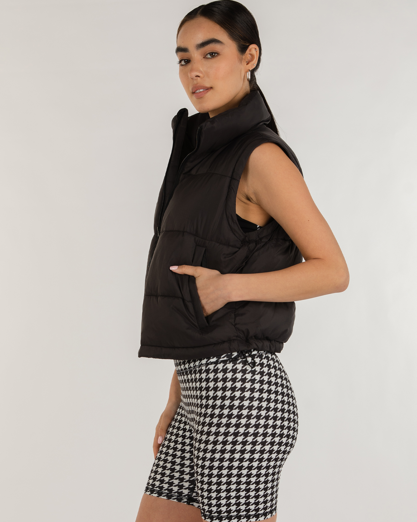 On The Go Puffer Convertible Jacket Vest